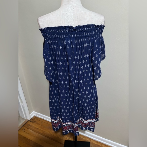 Faithfull the Brand Navy and White Floral Dress - Picture 6 of 6